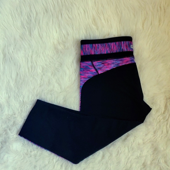 Fabletics Pants - Fabletics Camacan Capri